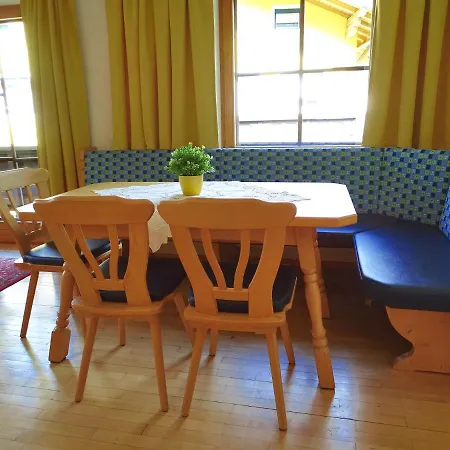 Windschnur By Piaunddirk Mayrhofen