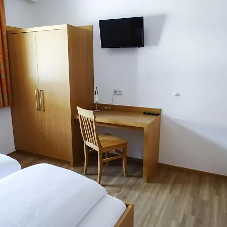 Windschnur By Piaunddirk Mayrhofen